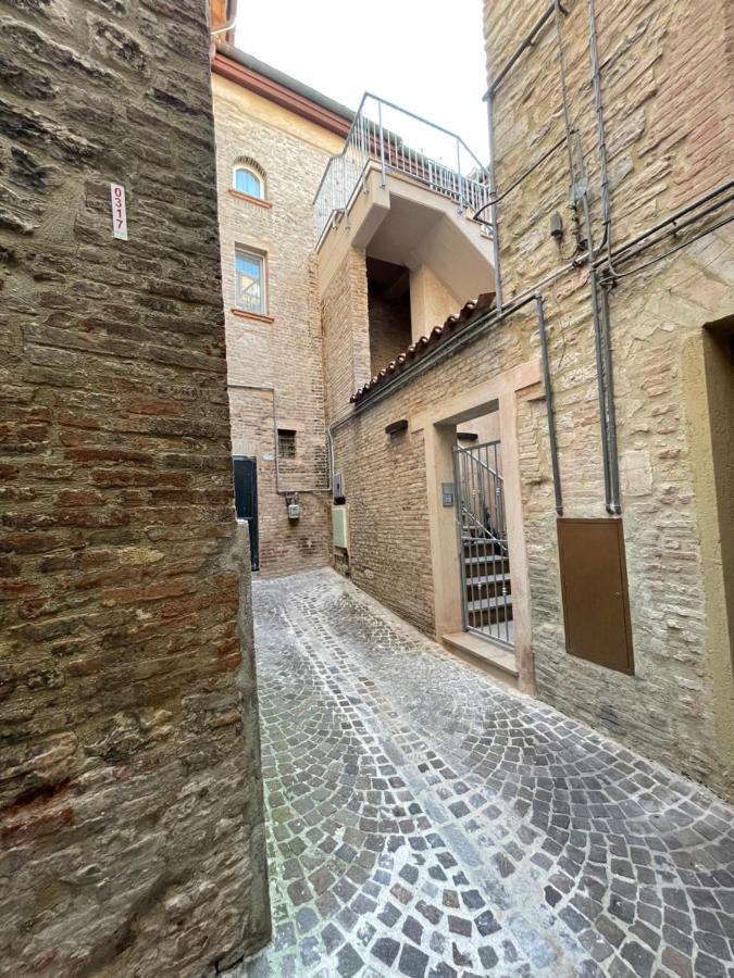 La Corte Residence ファブリアーノ エクステリア 写真